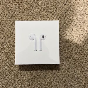 AirPods